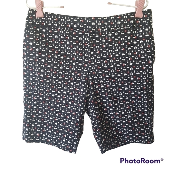 Banana Republic Hampton Fit Cherry Print Shorts - Picture 1 of 11